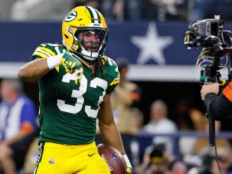 Packers defeat the Cowboys in a wild-card game thanks to three touchdowns from Aaron Jones: "He's a unique guy."