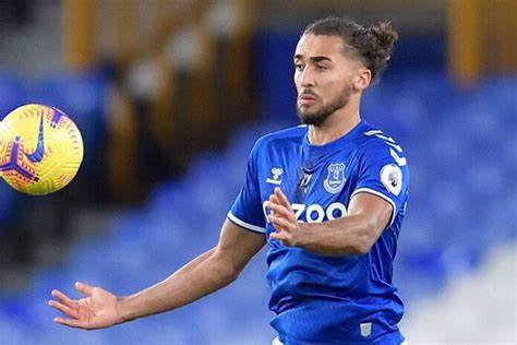 Farke must unleash "blistering" £34k-p/w Leeds ace alongside Bamford vs Cardiff