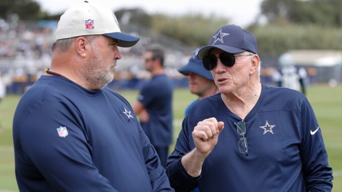 Mike McCarthy, Cowboys staff operating at status quo as decision looms