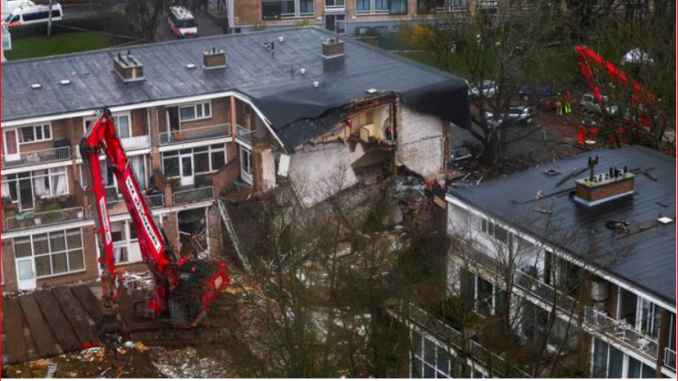 At Least Four People Killed In A Hague Building Collapse And Explosio