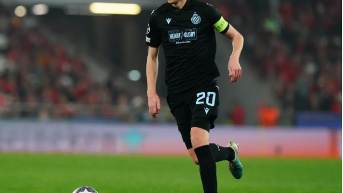 LISSABON, PORTUGAL - 7 MAART: Hans Vanaken van Club Brugge KV in actie tijdens de returnwedstrijd van de achtste finale van de UEFA Champions League tussen SL Benfica en Club Brugge KV in het Estadio da Luz op 7 maart 2023 in Lissabon, Portugal. (Foto door Gualter Fatia/Getty Images)