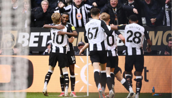 Newcastle United moved up to fifth in the Premier League table with a 4-3 victory over Nottingham Forest at St James’ Park.